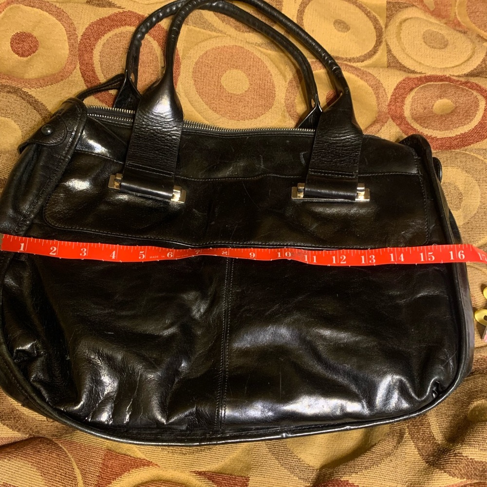 Kenneth Cole Black Leather tote - Picture 8 of 11